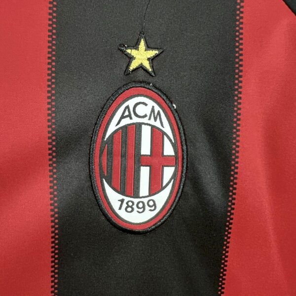 Retro AC Milan 2010/11 Home Jersey - Image 6