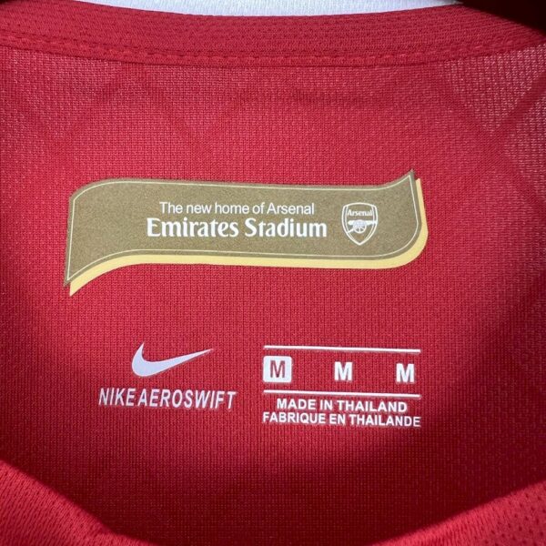 Retro Arsenal 2006/07 Home Jersey - Image 4