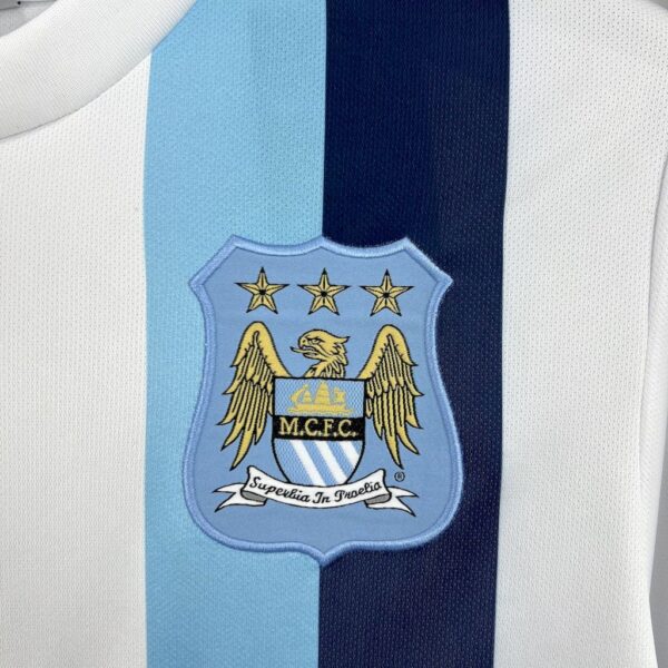 Retro Manchester City 2013/14 Third Jersey - Image 4