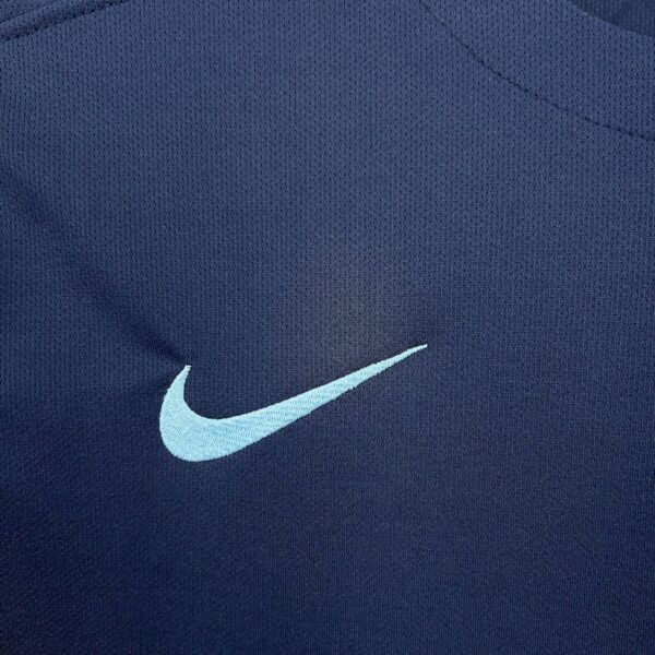Retro Manchester City 2015/16 Away Jersey - Image 7