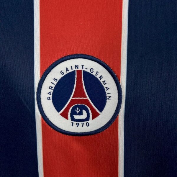 Retro Paris Saint-Germain 2002/03 Home Jersey - Image 5