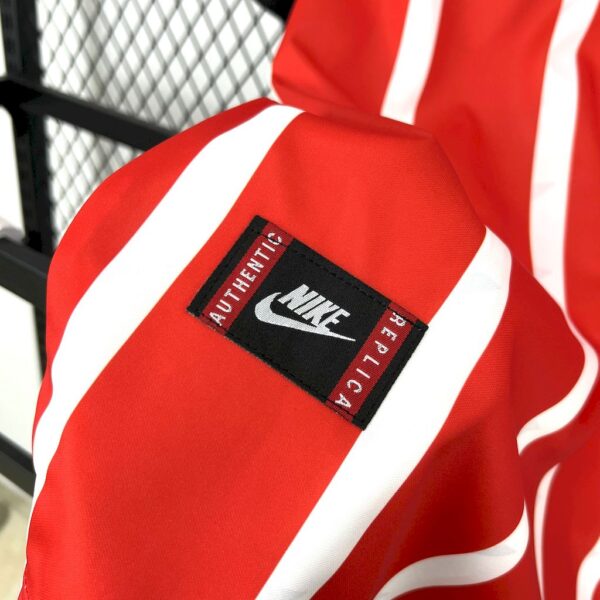 Retro PSV Eindhoven 1995/96 Home Jersey - Image 8
