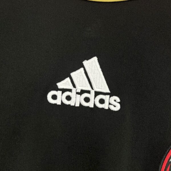Retro AC Milan 2006/07 Third Long Sleeves Jersey - Image 10