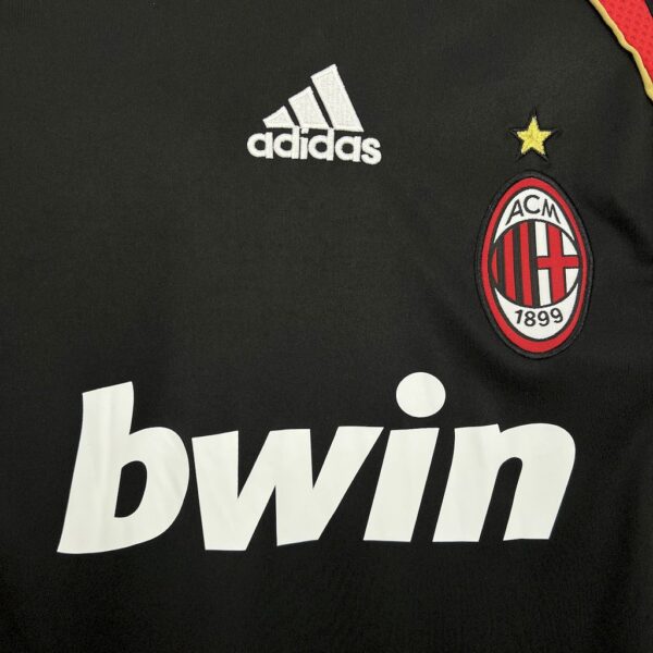 Retro AC Milan 2006/07 Third Jersey - Image 6