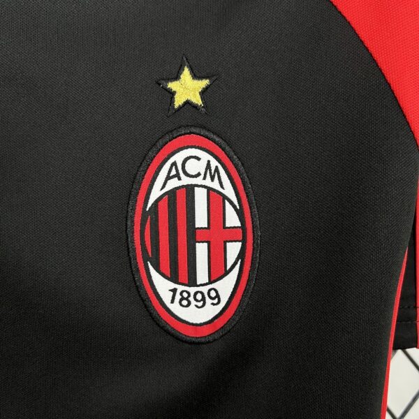 Retro AC Milan 2000/01 Third Jersey - Image 6