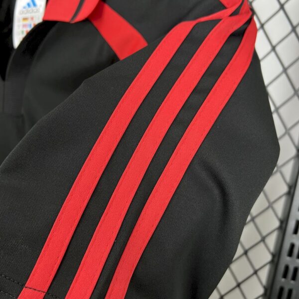 Retro AC Milan 2000/01 Third Jersey - Image 3