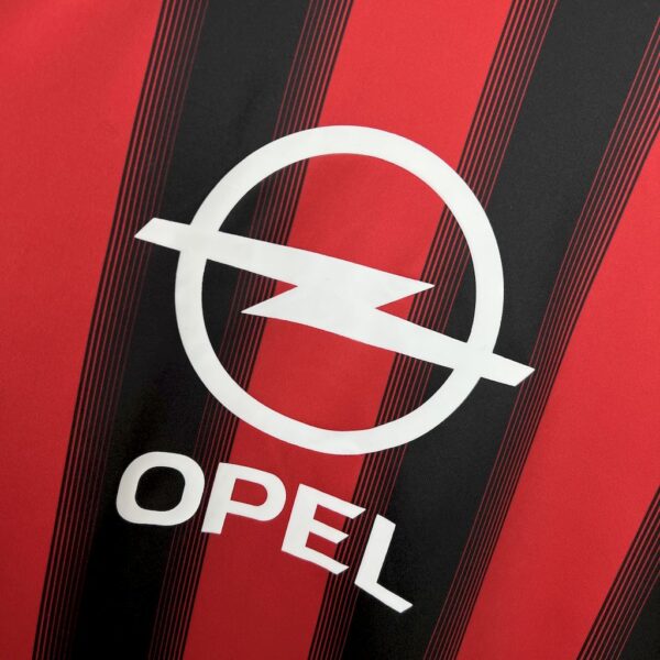 Retro AC Milan 2004/05 Home Jersey - Image 6