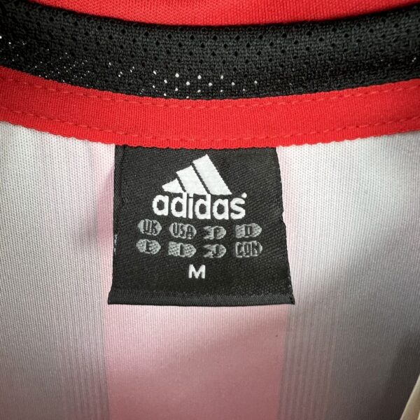 Retro AC Milan 2004/05 Home Jersey - Image 4
