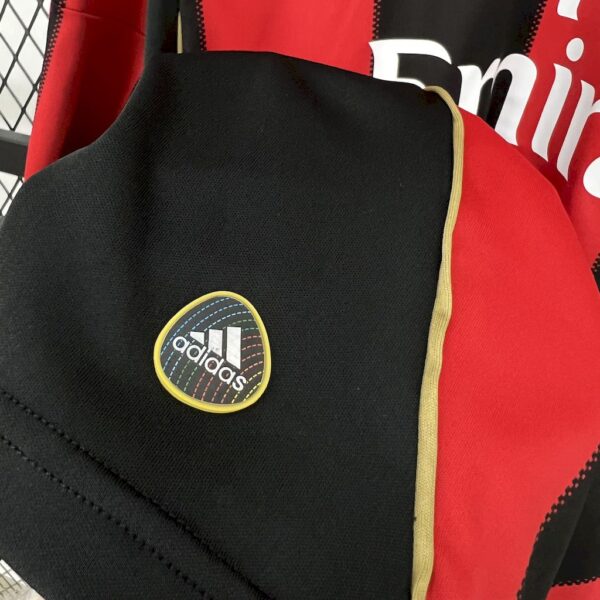 Retro AC Milan 2010/11 Home Long Sleeves Jersey - Image 9