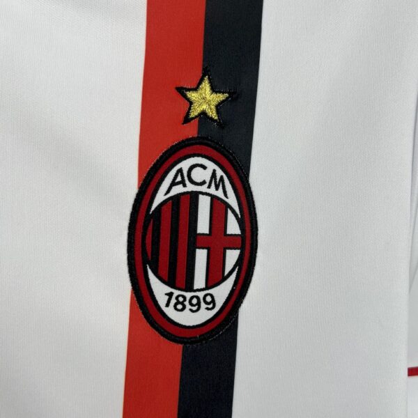 Retro AC Milan 2011/12 Away Jersey - Image 5