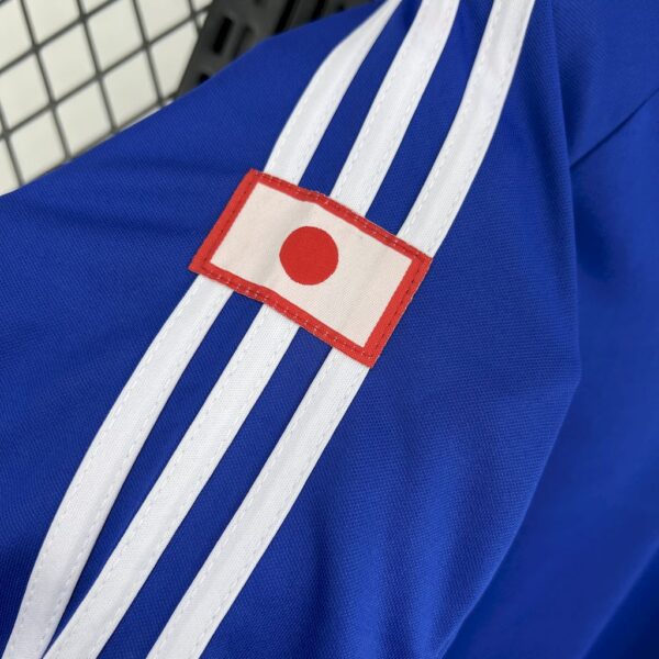 Retro Japan 1999/00 Home Jersey - Image 3