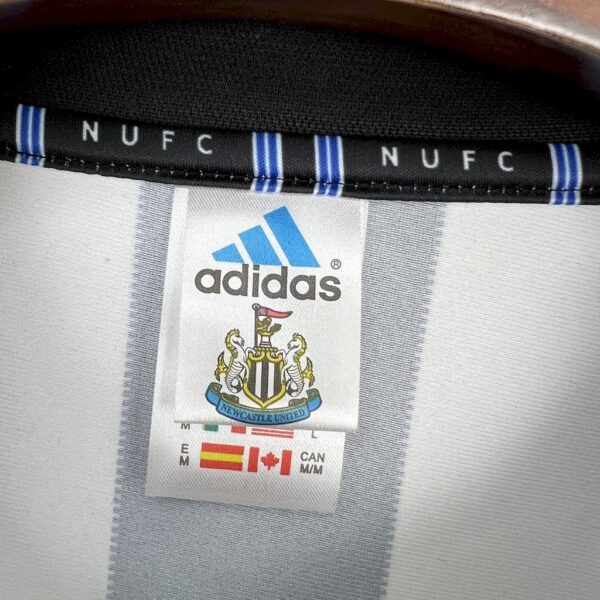 Retro Newcastle United 1999/00 Home Jersey - Image 7