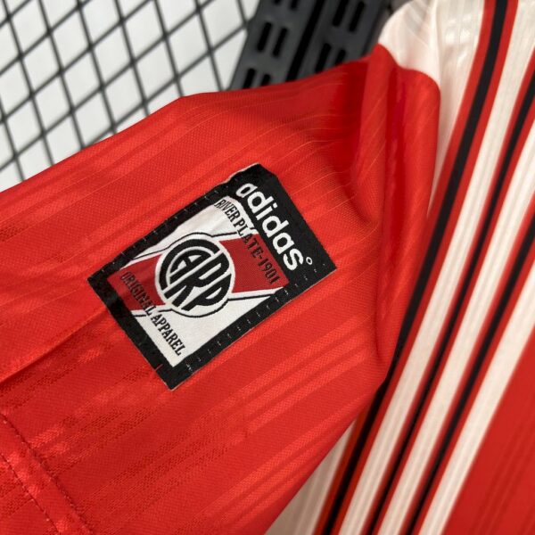 Retro River Plate 1996/97 Away Jersey - Image 3