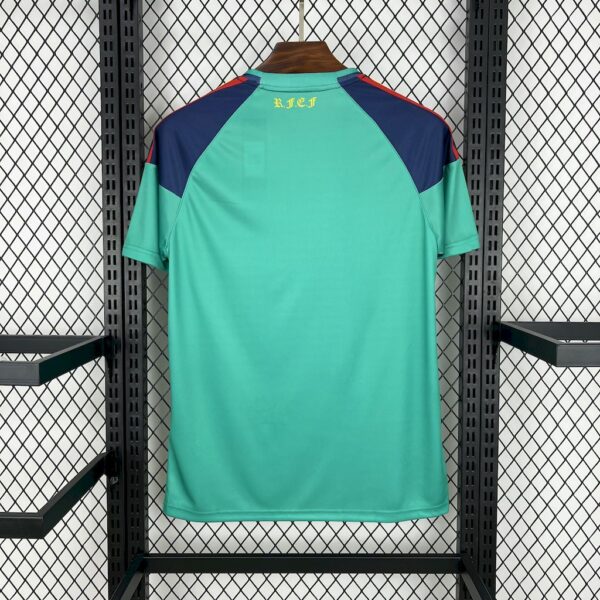 Retro Spain 2010 Goalkeeper Jersey Jersey - Image 2