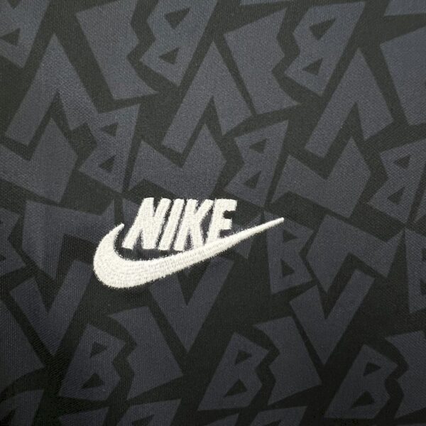 Retro Borussia Dortmund 1995/96 Away Jersey - Image 6