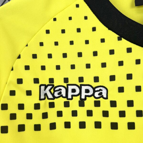 Retro Borussia Dortmund 2011/12 Home Jersey - Image 7