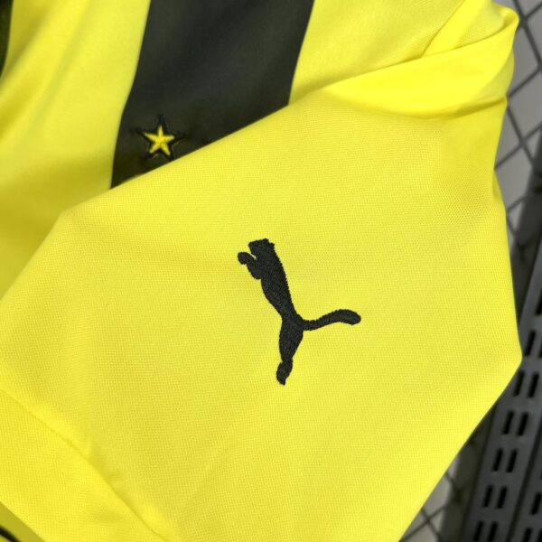 Retro Borussia Dortmund 2012/13 Home Jersey - Image 3