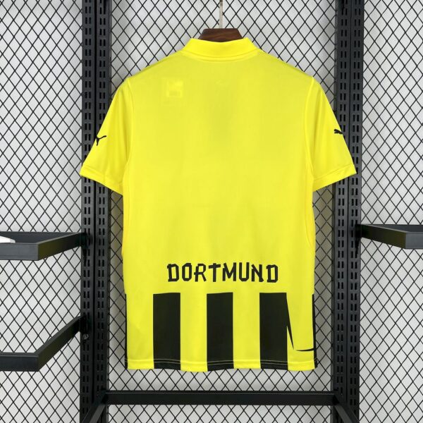 Retro Borussia Dortmund 2012/13 Home Jersey - Image 2
