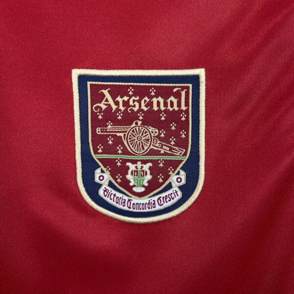 Retro Arsenal 2000/01 Home Jersey - Image 5