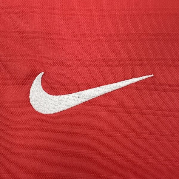 Retro Atletico Madrid 2001/02 Away Jersey - Image 6