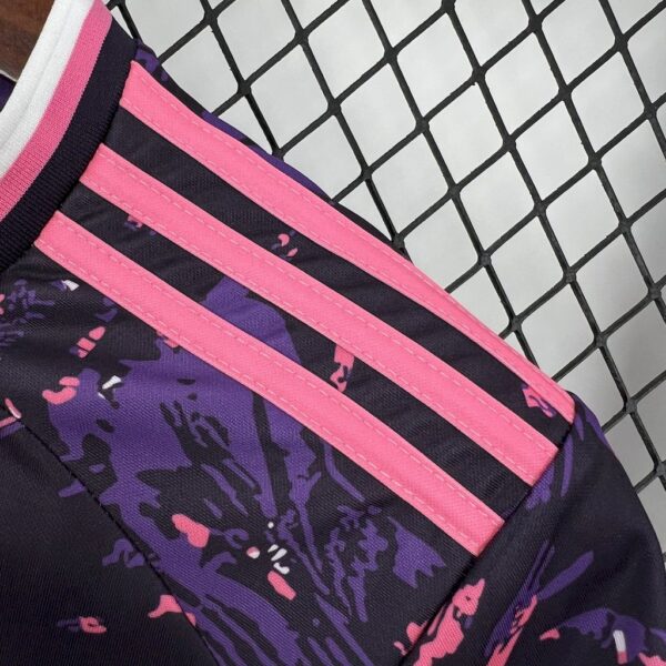 Men's Real Madrid 2024/25 Purple Jersey - Image 4