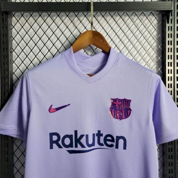 Retro Barcelona 2021/22 Away Jersey - Image 10