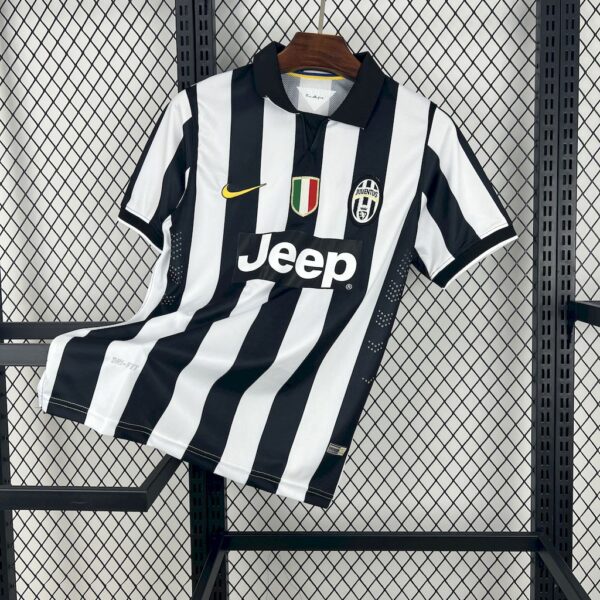 Retro Juventus 2014/15 Home Jersey
