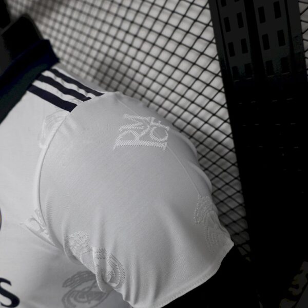 Men's Real Madrid  2025/26 White special edition Jersey Player Version - Image 5