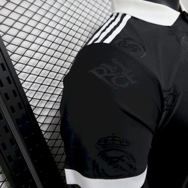 Men's Real Madrid  2025/26 Black Special Edition Jersey Player Version - Image 3