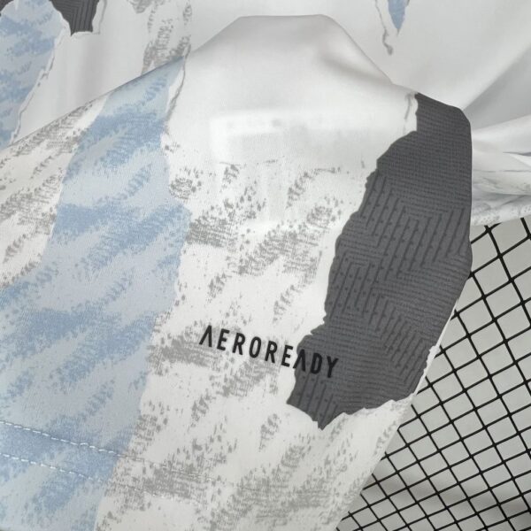Men's Real Madrid 2024/25 Pre-Match Jersey - Image 6