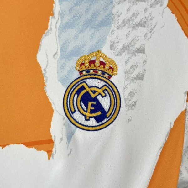 Men's Real Madrid 2024/25 Pre-Match Jersey - Image 4