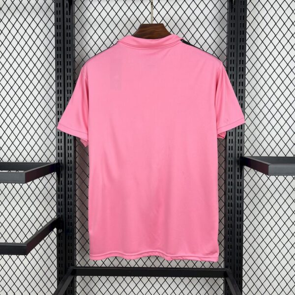 Men's Real Madrid 2025/26 Pink special edition Jersey - Image 2