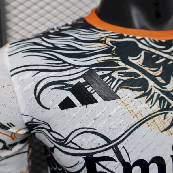Men's Real Madrid 2025/26 Black and white dragon version Jersey Player Version - Image 4