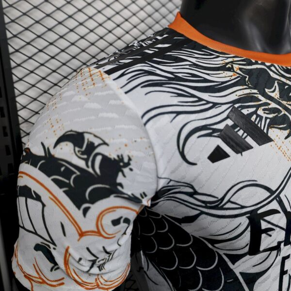 Men's Real Madrid 2025/26 Black and white dragon version Jersey Player Version - Image 3