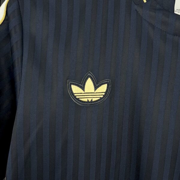 Men's Juventus 2025/26 Terrace Icons Jersey - Image 5