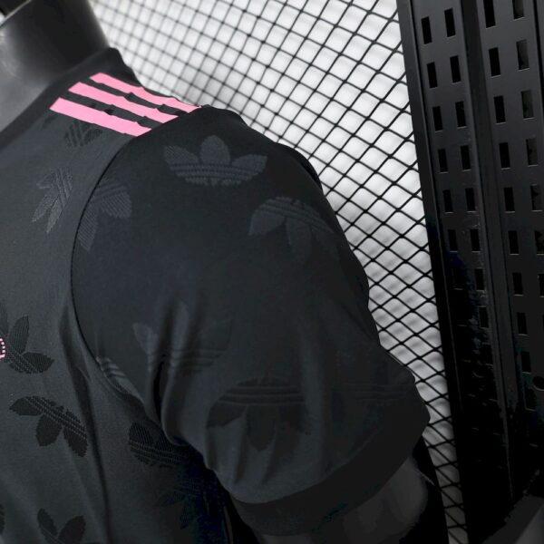 Men's Juventus 2024/25 Special Terza Maglia Jersey Player Version - Image 6