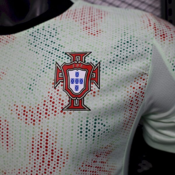 Men's Portugal 2025/26 Pre-match training Jersey Player Version - Image 3