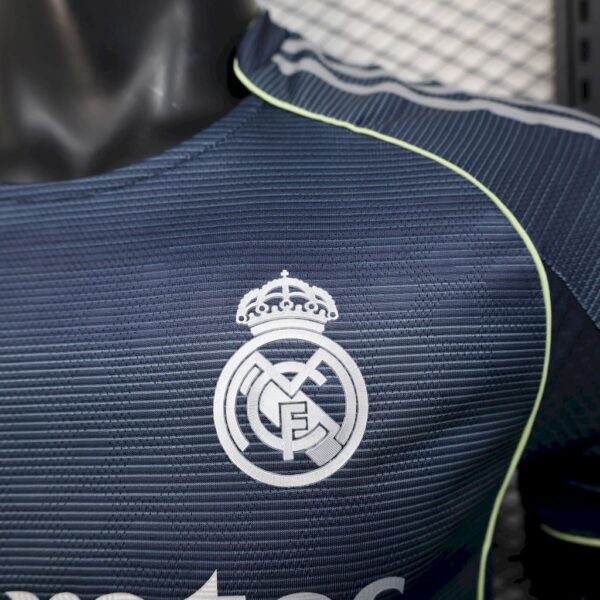 Men's Real Madrid 2025/26 Away Jersey Player Version - Image 2
