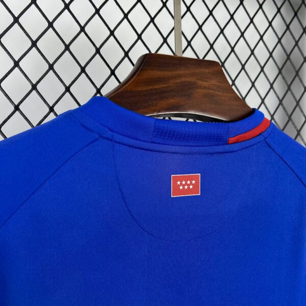Retro Getafe Club de Futbol 2009/10 Home Jersey - Image 3