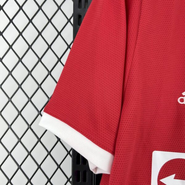 Retro Manchester United 2021/22 Home Jersey - Image 8