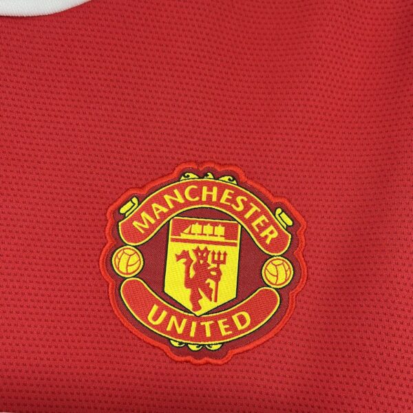 Retro Manchester United 2021/22 Home Jersey - Image 6