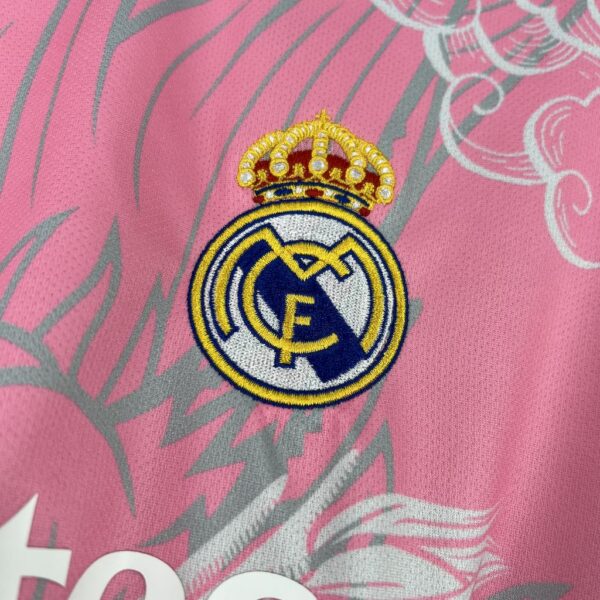 Men's Real Madrid 2025/26 Pink Dragon Special Edition Jersey - Image 4