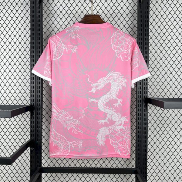 Men's Real Madrid 2025/26 Pink Dragon Special Edition Jersey - Image 2