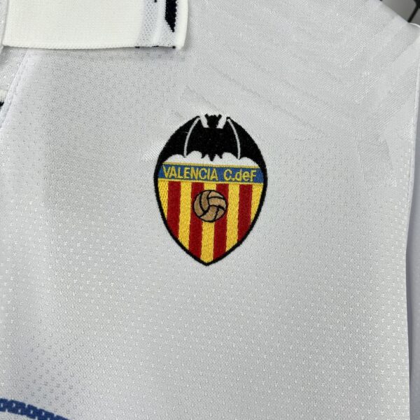 Retro Valencia CF 1999/00 Home Jersey - Image 6