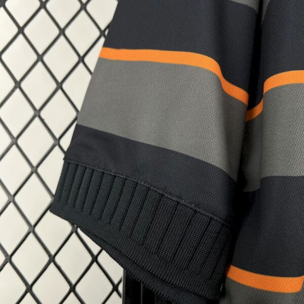 Retro Valencia CF 1999/00 Third Jersey - Image 8