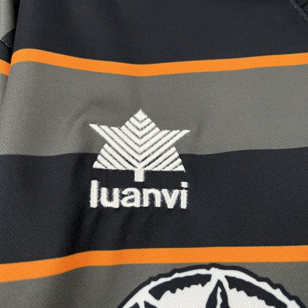 Retro Valencia CF 1999/00 Third Jersey - Image 6