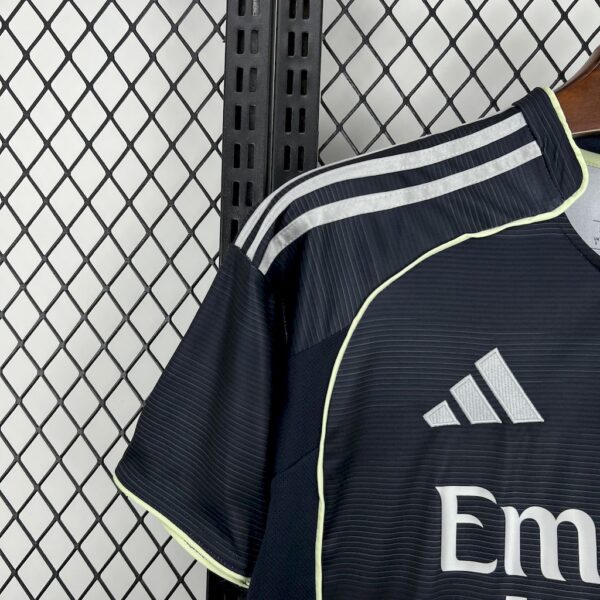 Men's Real Madrid 2025/26 Away Jersey - Image 6