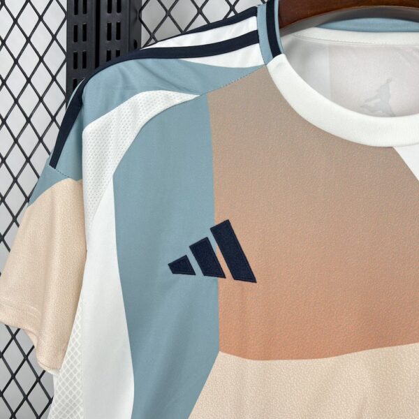 Men's Spain 2025/26 Away Jersey - Image 6