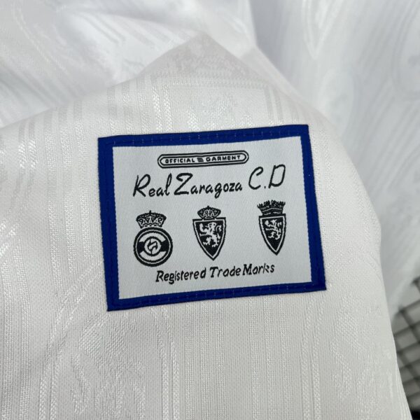 Retro Real Zaragoza 1997/98 Home Jersey - Image 7