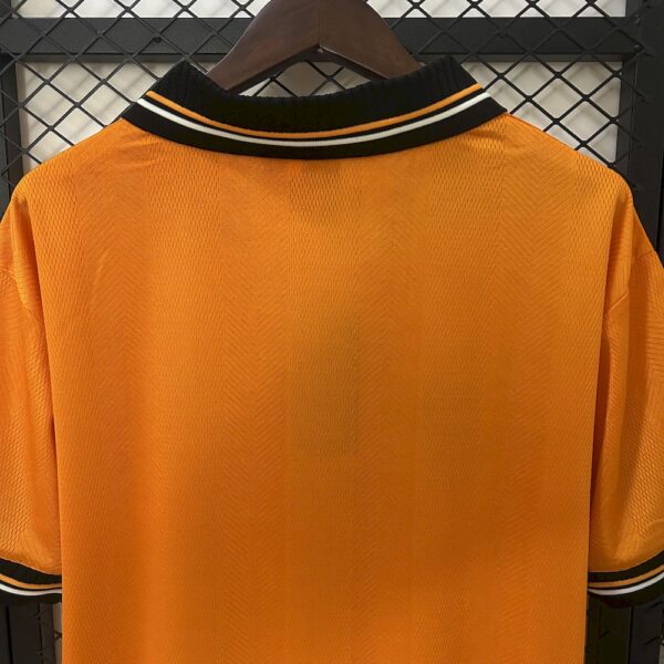 Retro Valencia CF 1999/00 Away Jersey - Image 7